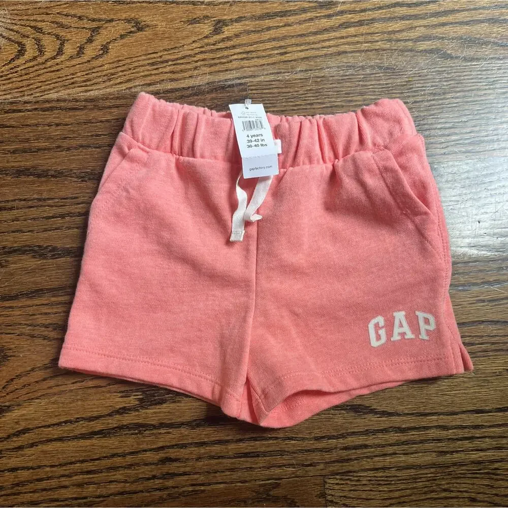 Gap toddler girl shorts size 4 pink NWT